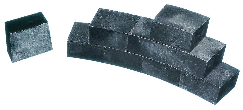 Alumina magnesia carbon brick 